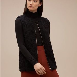 Wilfred chateau vest